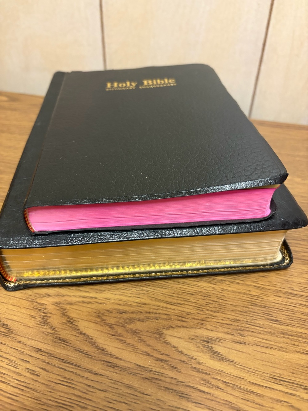 Holy Bible with Pink-Edged Pages - Classic Black Cover set 2